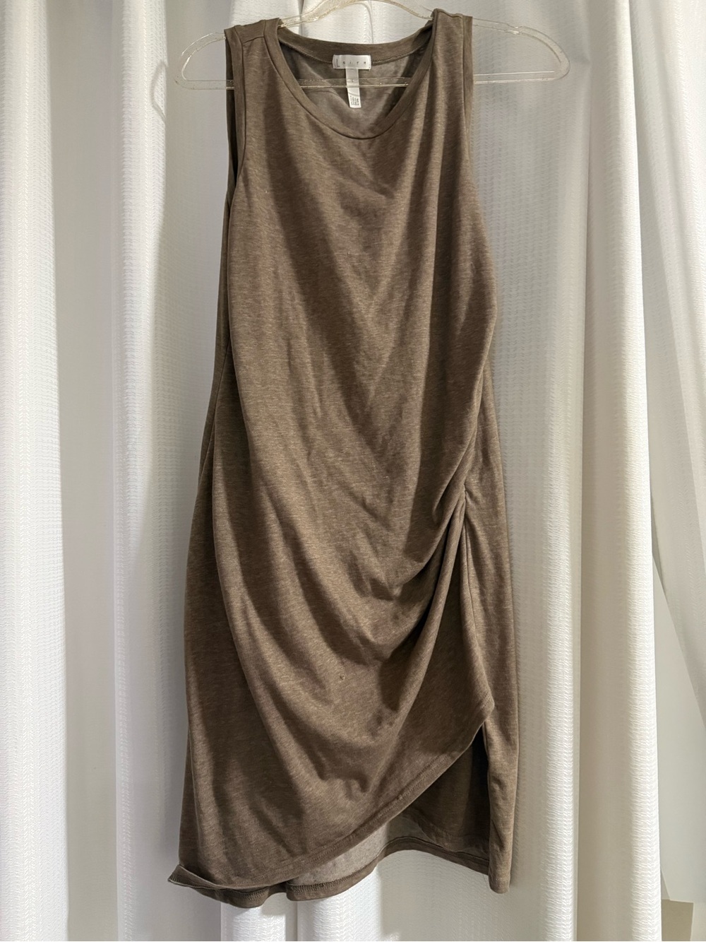 Leith Sleeveless Taupe Ruched Side Dress women’s large